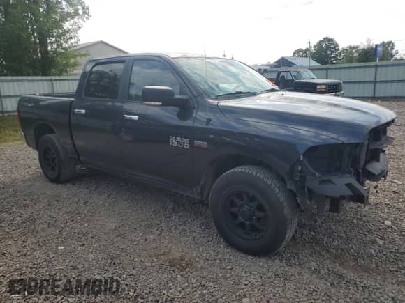 2017 Ram 1500 Big Horn z VIN 1C6RR7LT2HS587272, wystawiony jako Copart lot #80632565 z przebiegiem 192 198 mil mil oraz Szkoda całkowita • Salvage title. Historia ofert i sprzedaży dostępna na DreamBid. Obrazek 4.