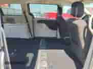 2016 Dodge Grand Caravan SE Plus с VIN 2C4RDGBG6GR350473, выставлен на аукционе Copart как лот 80253915 с пробегом 76 452 миль миль и Списание • Salvage title. История ставок и продаж доступна на DreamBid. Изображение 11.