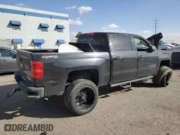 2014 Chevrolet Silverado 1500 LT with VIN 3GCUKREC7EG250423, listed as a Copart auction lot 47042845 with 137,754 mi miles and Salvage title. Bid and sale history available at DreamBid. Image 3.
