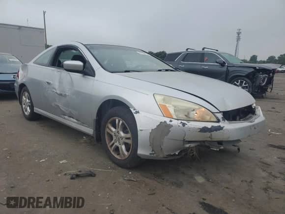2006 Honda Accord LX z VIN 1HGCM72316A001213, wystawiony jako Copart lot #62756105 z przebiegiem 228 585 mil mil oraz Szkoda całkowita • Salvage title. Historia ofert i sprzedaży dostępna na DreamBid. Obrazek 4.
