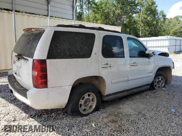 2007 Chevrolet Tahoe LS with VIN 1GNFC13037R163872, listed as a Copart auction lot 62405395 with Not provided miles and Salvage title. Bid and sale history available at DreamBid. Image 3.