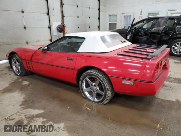 1990 Chevrolet Corvette с VIN 1G1YY3387L5112048, выставлен на аукционе Copart как лот 68652404 с пробегом Не указан миль и Чистый • Clean title. История ставок и продаж доступна на DreamBid. Изображение 2.