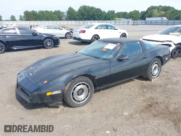 1984 Chevrolet Corvette с VIN 1G1AY0785E5140640, выставлен на аукционе IAAI как лот 42906445 с пробегом Не указан миль и . История ставок и продаж доступна на DreamBid. Изображение 2.