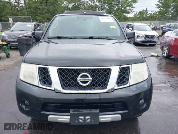 2011 Nissan Pathfinder LE z VIN 5N1AR1NB4BC627114, wystawiony jako IAAI lot #42713940 z przebiegiem 192 036 mil mil oraz . Historia ofert i sprzedaży dostępna na DreamBid. Obrazek 12.