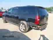 2008 Chevrolet Suburban LTZ с VIN 1GNFK16318R122716, выставлен на аукционе IAAI как лот 42764494 с пробегом 174 045 миль миль и . История ставок и продаж доступна на DreamBid. Изображение 3.