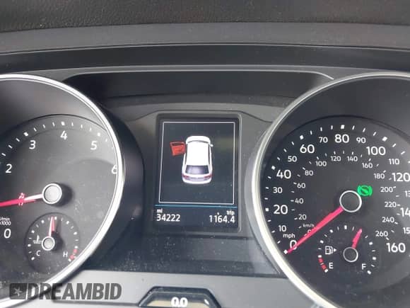 2021 Volkswagen Tiguan SE с VIN 3VV2B7AX8MM049507, выставлен на аукционе IAAI как лот 42864089 с пробегом 34 222 миль миль и . История ставок и продаж доступна на DreamBid. Изображение 7.