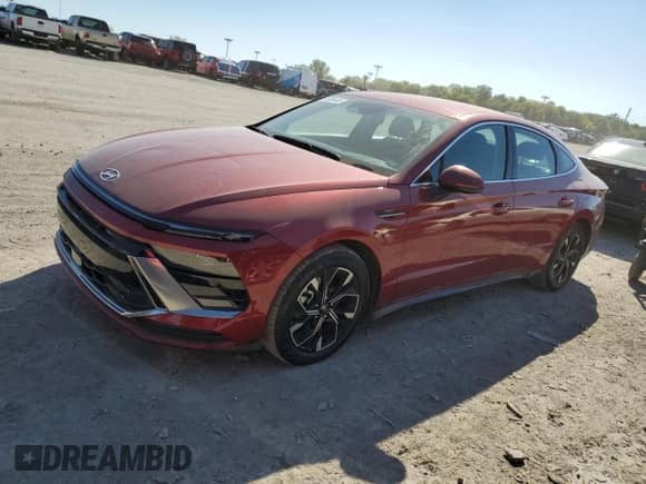 2025 Hyundai Sonata SEL с VIN KMHL64JA5SA446888, выставлен на аукционе Copart как лот 85906445 с пробегом 21 048 миль миль и Чистый • Clean title. История ставок и продаж доступна на DreamBid. Изображение 1.
