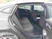 2018 Chevrolet Malibu LT z VIN 1G1ZD5ST6JF107433, wystawiony jako IAAI lot #43281943 z przebiegiem 59 802 mil mil oraz . Historia ofert i sprzedaży dostępna na DreamBid. Obrazek 8.