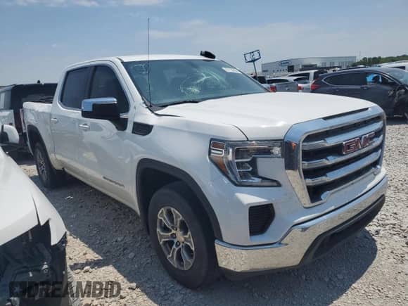 2020 GMC Sierra 1500 SLE with VIN 3GTP8BEK4LG392557, listed as a Copart auction lot 61150204 with 86,021 mi miles and Salvage title. Bid and sale history available at DreamBid. Image 4.
