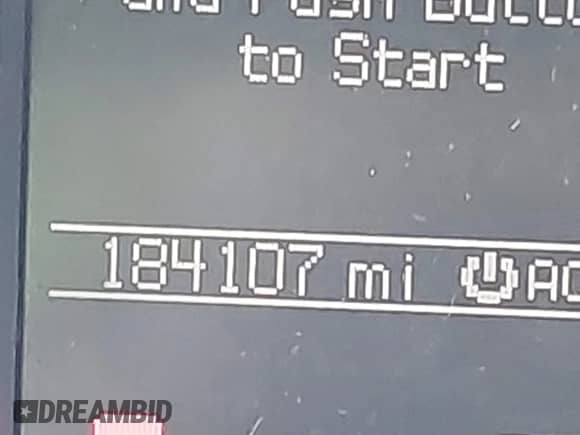 2011 Jeep Grand Cherokee Overland z VIN 1J4RR6GG5BC737094, wystawiony jako IAAI lot #43115697 z przebiegiem 184 207 mil mil oraz . Historia ofert i sprzedaży dostępna na DreamBid. Obrazek 15.