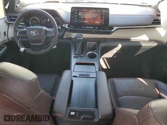 2023 Toyota Sienna Platinum z VIN 5TDESKFC4PS099796, wystawiony jako Copart lot #49534595 z przebiegiem 42 279 mil mil oraz Szkoda całkowita • Salvage title. Historia ofert i sprzedaży dostępna na DreamBid. Obrazek 8.