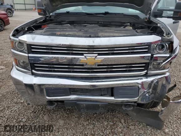 2015 Chevrolet Silverado 2500HD Work Truck z VIN 1GC1KUEG8FF664922, wystawiony jako Copart lot #53850725 z przebiegiem 84 600 mil mil oraz Szkoda całkowita • Salvage title. Historia ofert i sprzedaży dostępna na DreamBid. Obrazek 11.