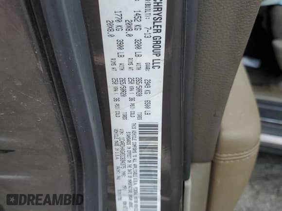 2013 Dodge Durango SXT with VIN 1C4RDHAG0DC694375, listed as a Copart auction lot 82360515 with 219,201 mi miles and Salvage title. Bid and sale history available at DreamBid. Image 13.