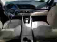 2022 Mercedes-Benz GLS 450 with VIN 4JGFF5KE7NA789470, listed as a Copart auction lot 69076875 with 39,081 mi miles and Salvage title. Bid and sale history available at DreamBid. Image 8.