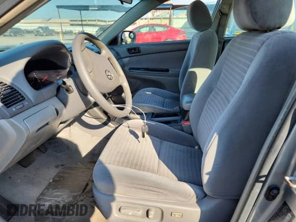 2005 Toyota Camry STD with VIN 4T1BE32K85U532344, listed as a Copart auction lot 71279005 with 207,605 mi miles and Salvage title. Bid and sale history available at DreamBid. Image 7.