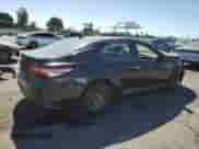 2019 Toyota Camry Hybrid LE с VIN 4T1B31HK2KU517027, выставлен на аукционе Copart как лот 85885055 с пробегом 84 432 миль миль и Списание • Salvage title. История ставок и продаж доступна на DreamBid. Изображение 3.