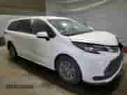 2022 Toyota Sienna LE with VIN 5TDKRKEC8NS111199, listed as a Copart auction lot 67814355 with 90,758 mi miles and Salvage title. Bid and sale history available at DreamBid. Image 4.