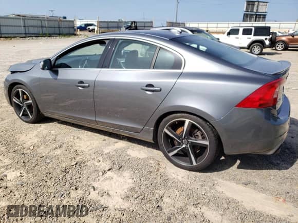 2016 Volvo S60 T5 Drive-E R-Design Special Edition with VIN YV126MFP1G2406350, listed as a Copart auction lot 65178194 with 98,821 mi miles and Salvage title. Bid and sale history available at DreamBid. Image 2.