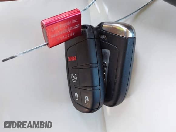 2017 Jeep Renegade Latitude с VIN ZACCJBBB8HPF19128, выставлен на аукционе IAAI как лот 42827934 с пробегом 162 154 миль миль и . История ставок и продаж доступна на DreamBid. Изображение 11.