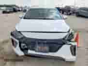 2017 Hyundai Ioniq SEL с VIN KMHC75LCXHU025094, выставлен на аукционе Copart как лот 81399405 с пробегом 68 798 миль миль и Списание • Salvage title. История ставок и продаж доступна на DreamBid. Изображение 5.