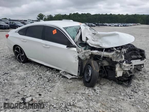 2018 Honda Accord Sport with VIN 1HGCV1F35JA201895, listed as a Copart auction lot 69991375 with 94,638 mi miles and Salvage title. Bid and sale history available at DreamBid. Image 4.