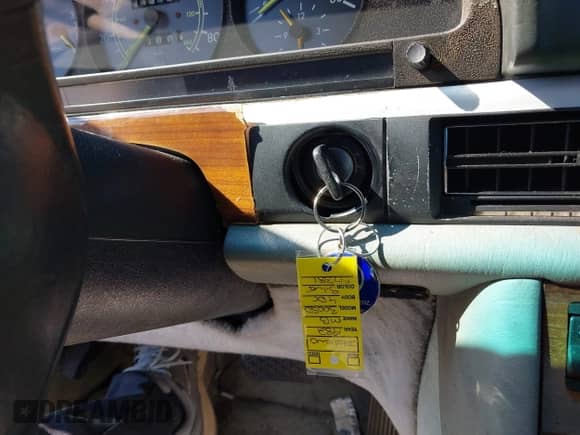 1982 Mercedes-Benz 300 SD с VIN WDBCB20A7CB016084, выставлен на аукционе IAAI как лот 42848694 с пробегом 213 188 миль миль и . История ставок и продаж доступна на DreamBid. Изображение 11.