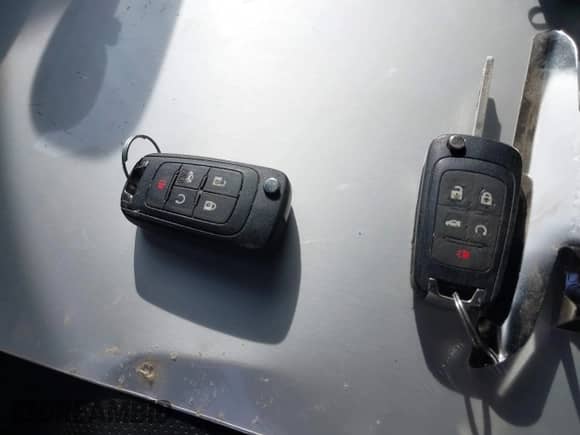 2014 Chevrolet Equinox LTZ with VIN 2GNALDEK7E6295424, listed as a IAAI auction lot 43372279 with 92,033 mi miles and . Bid and sale history available at DreamBid. Image 11.