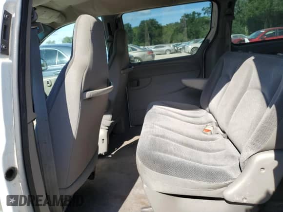 2003 Dodge Caravan SE with VIN 1D4GP24393B210280, listed as a Copart auction lot 70025055 with 148,586 mi miles and Salvage title. Bid and sale history available at DreamBid. Image 11.