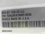2021 Jeep Wrangler Unlimited Sahara Altitude z VIN 1C4HJXEN7MW518395, wystawiony jako IAAI lot #42484314 z przebiegiem 55 000 mil mil oraz . Historia ofert i sprzedaży dostępna na DreamBid. Obrazek 9.