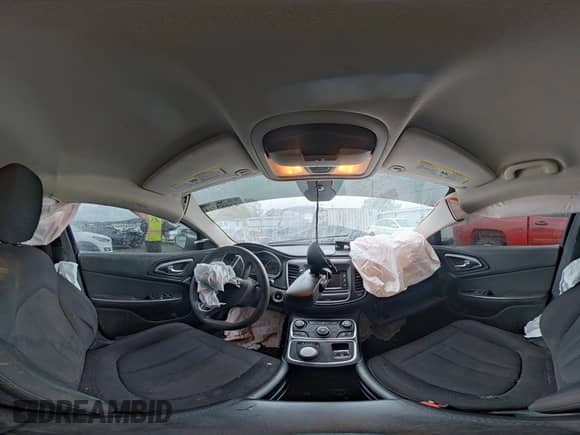 2015 Chrysler 200 LX with VIN 1C3CCCFB3FN588782, listed as a IAAI auction lot 43063716 with 190,669 mi miles and . Bid and sale history available at DreamBid. Image 18.