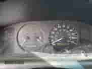 2002 Chevrolet Prizm z VIN 1Y1SK528X2Z409412, wystawiony jako Copart lot #47899055 z przebiegiem 99 262 mil mil oraz Czysty tytuł • Clean title. Historia ofert i sprzedaży dostępna na DreamBid. Obrazek 9.