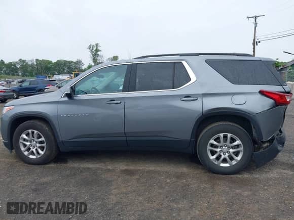 2021 Chevrolet Traverse LT Cloth z VIN 1GNEVGKW9MJ159396, wystawiony jako IAAI lot #42343007 z przebiegiem 40 163 mil mil oraz . Historia ofert i sprzedaży dostępna na DreamBid. Obrazek 14.