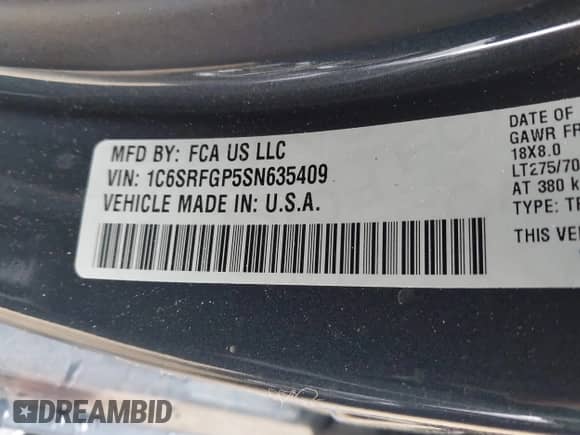 2025 Ram 1500 Warlock with VIN 1C6SRFGP5SN635409, listed as a IAAI auction lot 43152084 with 2,951 mi miles and . Bid and sale history available at DreamBid. Image 9.