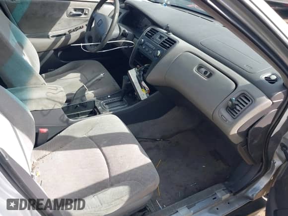 2002 Honda Accord LX with VIN 1HGCG56412A152321, listed as a IAAI auction lot 43494690 with 238,282 mi miles and . Bid and sale history available at DreamBid. Image 5.