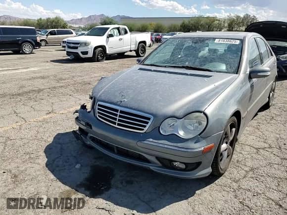 2005 Mercedes-Benz C 230 Kompressor с VIN WDBRF40J65F699028, выставлен на аукционе Copart как лот 81838625 с пробегом 108 311 миль миль и Списание • Salvage title. История ставок и продаж доступна на DreamBid. Изображение 13.