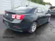 2015 Chevrolet Malibu LS z VIN 1G11B5SL5FF111225, wystawiony jako IAAI lot #43176356 z przebiegiem Nie podano mil oraz . Historia ofert i sprzedaży dostępna na DreamBid. Obrazek 4.