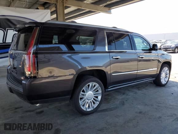 2016 Cadillac Escalade ESV Platinum z VIN 1GYS4KKJ9GR462460, wystawiony jako Copart lot #62570875 z przebiegiem 129 851 mil mil oraz Szkoda całkowita • Salvage title. Historia ofert i sprzedaży dostępna na DreamBid. Obrazek 3.