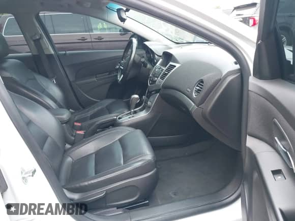 2014 Chevrolet Cruze LTZ с VIN 1G1PG5SB6E7359995, выставлен на аукционе IAAI как лот 43230727 с пробегом 143 019 миль миль и . История ставок и продаж доступна на DreamBid. Изображение 5.