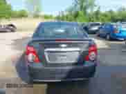 2016 Chevrolet Sonic LTZ с VIN 1G1JE5SB9G4133949, выставлен на аукционе IAAI как лот 42162127 с пробегом 153 782 миль миль и . История ставок и продаж доступна на DreamBid. Изображение 16.