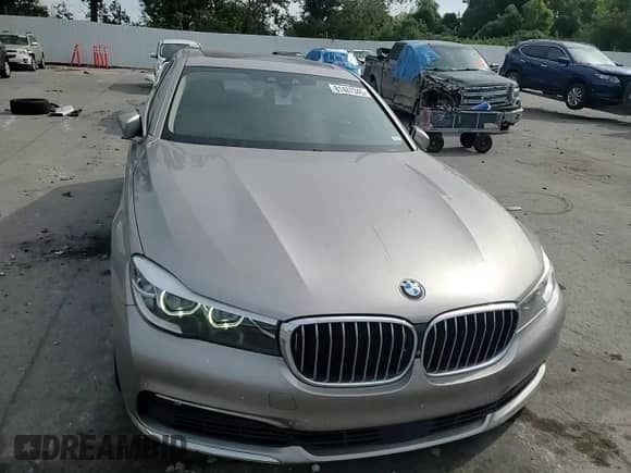 2017 BMW 7 Series 740i с VIN WBA7E2C3XHG741287, выставлен на аукционе Copart как лот 81467345 с пробегом 112 218 миль миль и Списание • Salvage title. История ставок и продаж доступна на DreamBid. Изображение 13.