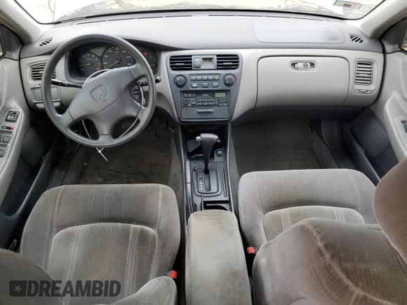 2000 Honda Accord LX с VIN 1HGCG1648YA000893, выставлен на аукционе Copart как лот 60548575 с пробегом 132 739 миль миль и Чистый • Clean title. История ставок и продаж доступна на DreamBid. Изображение 8.