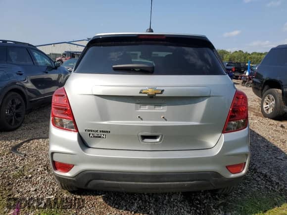 2022 Chevrolet Trax LS с VIN KL7CJNSM8NB545606, выставлен на аукционе Copart как лот 71590295 с пробегом 24 708 миль миль и Списание • Salvage title. История ставок и продаж доступна на DreamBid. Изображение 6.