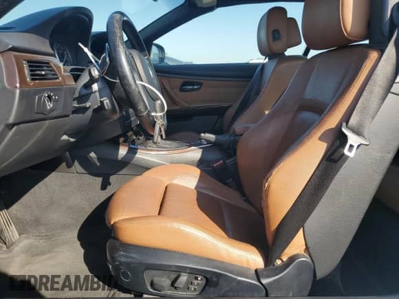 2011 BMW 3 Series 335i с VIN WBADX7C57BE742475, выставлен на аукционе Copart как лот 89736605 с пробегом 209 123 миль миль и Списание • Salvage title. История ставок и продаж доступна на DreamBid. Изображение 7.