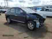 2015 Nissan Rogue S with VIN JN8AS5MTXFW656197, listed as a Copart auction lot 62986405 with 86,906 mi miles and Salvage title. Bid and sale history available at DreamBid. Image 4.