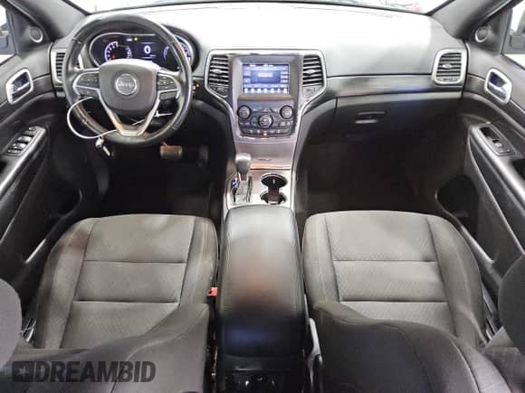 2020 Jeep Grand Cherokee Laredo E z VIN 1C4RJFAGXLC153684, wystawiony jako Copart lot #86517945 z przebiegiem 139 511 mil mil oraz Czysty tytuł • Clean title. Historia ofert i sprzedaży dostępna na DreamBid. Obrazek 8.