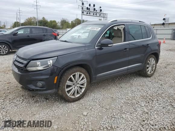 2012 Volkswagen Tiguan S с VIN WVGBV7AX1CW609271, выставлен на аукционе Copart как лот 86850765 с пробегом 151 088 миль миль и Списание • Salvage title. История ставок и продаж доступна на DreamBid. Изображение 1.