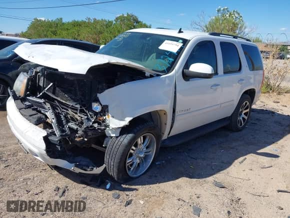 2007 Chevrolet Tahoe LTZ с VIN 1GNFK13087J372414, выставлен на аукционе IAAI как лот 43455794 с пробегом 111 638 миль миль и . История ставок и продаж доступна на DreamBid. Изображение 2.