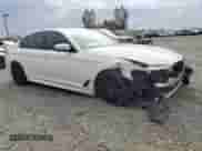 2019 BMW 5 Series 540i с VIN WBAJE5C52KWW32621, выставлен на аукционе Copart как лот 85782055 с пробегом 73 350 миль миль и Списание • Salvage title. История ставок и продаж доступна на DreamBid. Изображение 4.