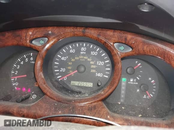 2003 Toyota Highlander с VIN JTEHF21A030121955, выставлен на аукционе IAAI как лот 43344952 с пробегом 205 905 миль миль и . История ставок и продаж доступна на DreamBid. Изображение 7.