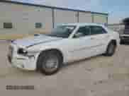 2010 Chrysler 300 Touring Signature с VIN 2C3CA5CV3AH294039, выставлен на аукционе Copart как лот 87229254 с пробегом 136 788 миль миль и Списание • Salvage title. История ставок и продаж доступна на DreamBid. Изображение 1.